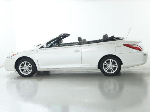2007 Toyota Camry Solara SE