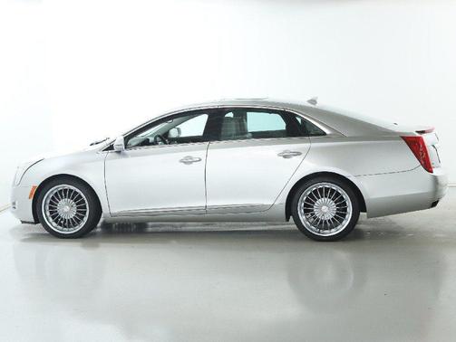 2013 Cadillac XTS Platinum