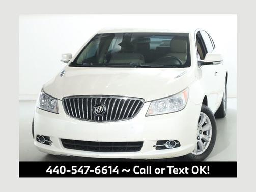White Diamond Clearcoat 2013 Buick LaCrosse Leather
