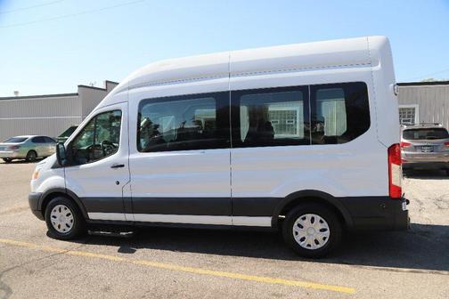 2017 Ford Transit-350 XLT
