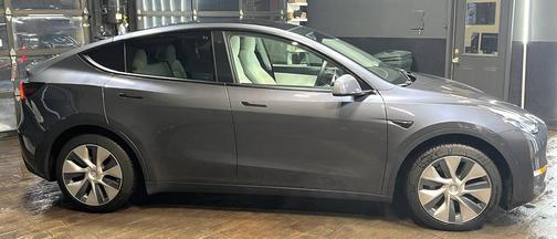 2020 Tesla Model Y Long Range Dual Motor All-Wheel Drive