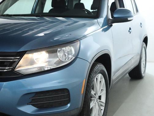 2017 Volkswagen Tiguan Limited 2.0T