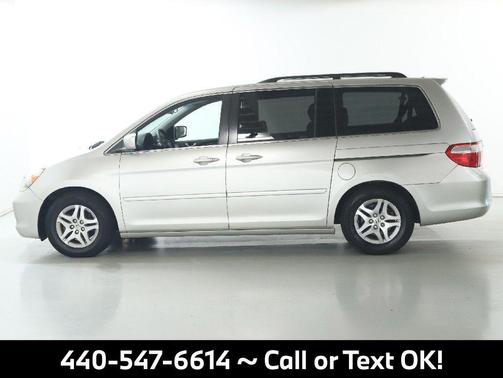 Silver Pearl Metallic 2006 Honda Odyssey EX