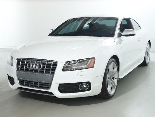 Ibis White 2010 Audi S5 4.2 Premium Plus