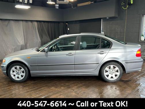 Titanium Silver Metallic 2004 BMW 325 325xi