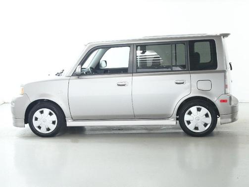 2006 Scion xB Base