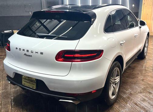 2018 Porsche Macan Base