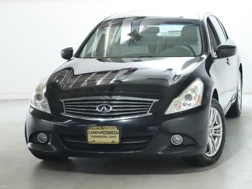 2011 INFINITI G37x Base