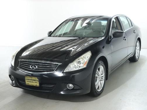 2011 INFINITI G37x Base