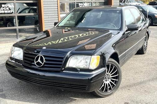 1999 Mercedes-Benz S-Class S 320