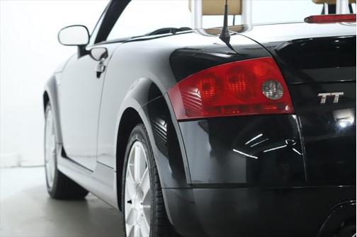 2005 Audi TT 1.8L