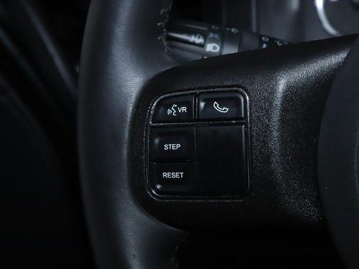 Black Forest Green Pearlcoat 2012 Jeep Liberty Sport