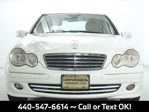 Arctic White 2007 Mercedes-Benz C-Class Luxury 4MATIC