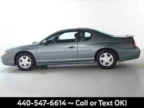 Medium Gray Metallic 2004 Chevrolet Monte Carlo SS