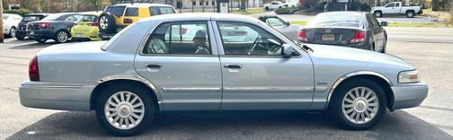 2010 Mercury Grand Marquis LS (Fleet Only)