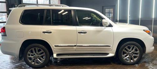 2013 Lexus LX 570 Base