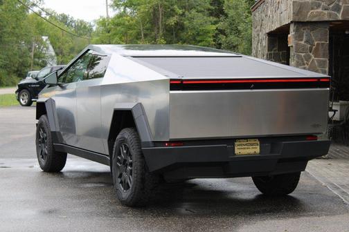 2024 Tesla Cybertruck Cyberbeast