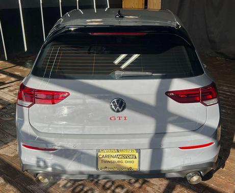 2022 Volkswagen Golf GTI 2.0T SE DSG