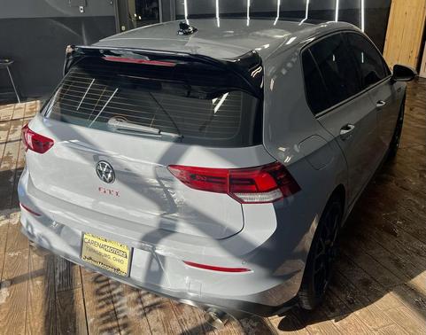 2022 Volkswagen Golf GTI 2.0T SE DSG