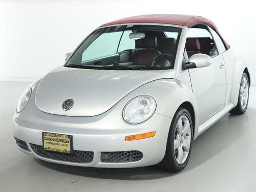 2009 Volkswagen New Beetle L