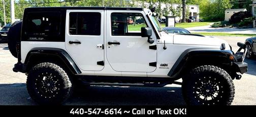 Bright White Clearcoat 2014 Jeep Wrangler Unlimited Polar Edition