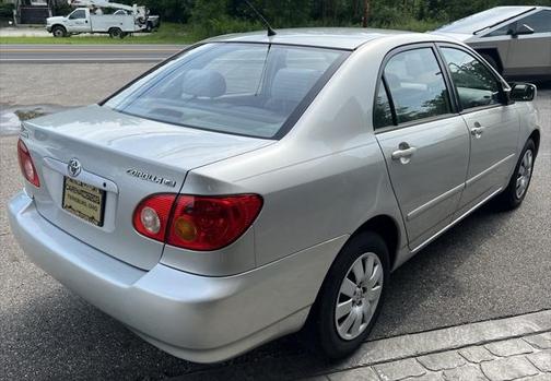 2004 Toyota Corolla CE