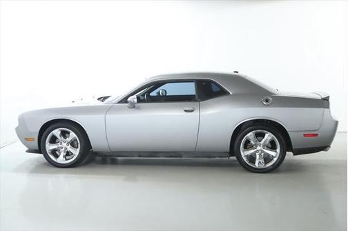 2013 Dodge Challenger SXT