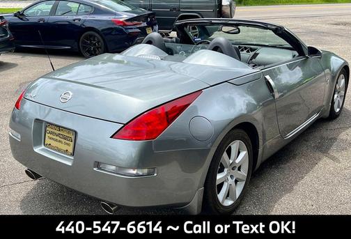 Silverstone Metallic 2005 Nissan 350Z Touring