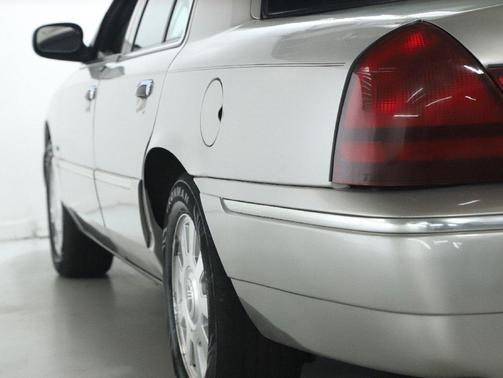 2005 Mercury Grand Marquis LS
