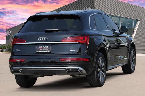 2024 Audi Q5 45 S line quattro Premium
