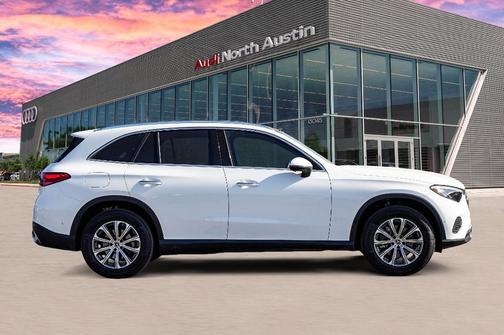 2024 Mercedes-Benz GLC 300 Base