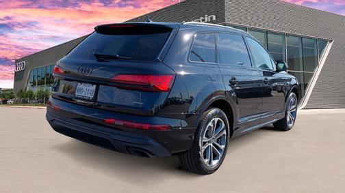 2025 Audi Q7 45 Premium