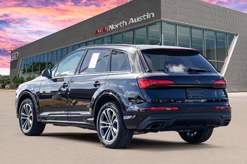 2025 Audi Q7 45 Premium