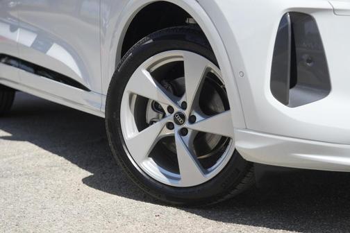 2025 Audi Q5 2.0T quattro Premium