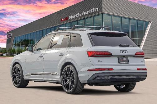 2022 Audi Q7 55 Prestige