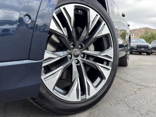 Blue 2026 Audi Q8 55 Premium