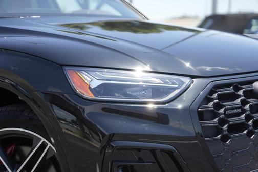 2025 Audi Q5 55 S line quattro Premium