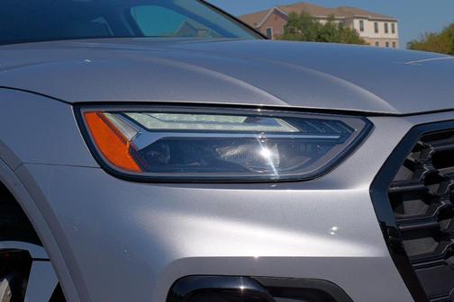 2022 Audi Q5 45 S line quattro Premium