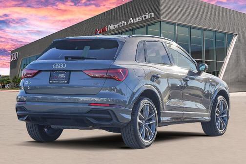 2025 Audi Q3 45 S line Premium