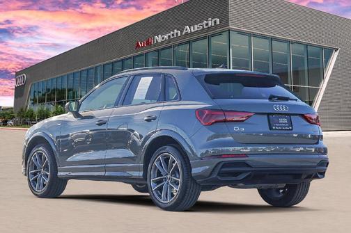2025 Audi Q3 45 S line Premium