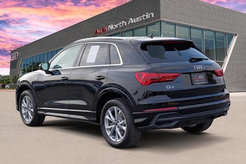 2025 Audi Q3 45 S line Premium