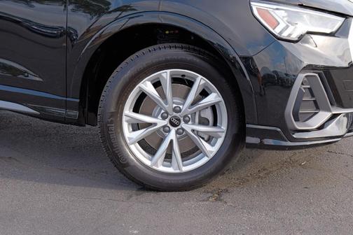 2025 Audi Q3 45 S line Premium