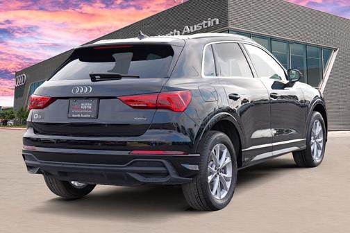 2025 Audi Q3 45 S line Premium