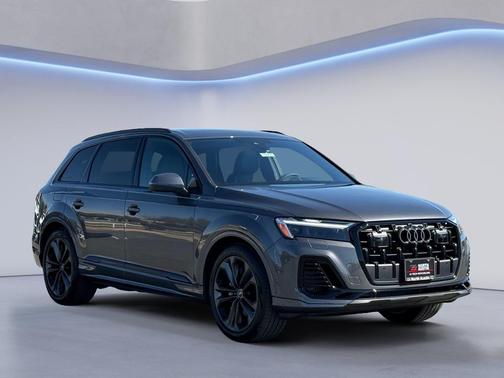 Gray 2026 Audi Q7