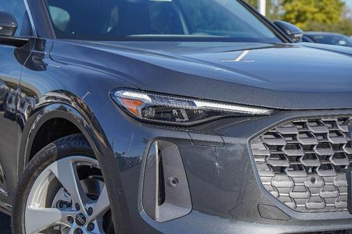 2025 Audi Q5 2.0T quattro Premium