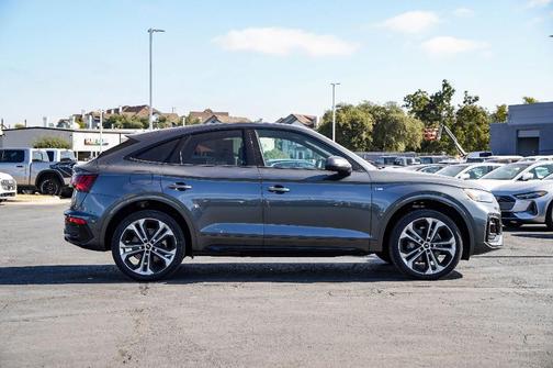 2023 Audi Q5 45 S line Premium Plus