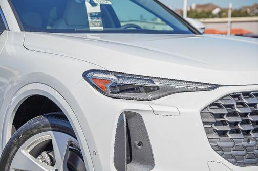 2025 Audi Q5 2.0T quattro Premium