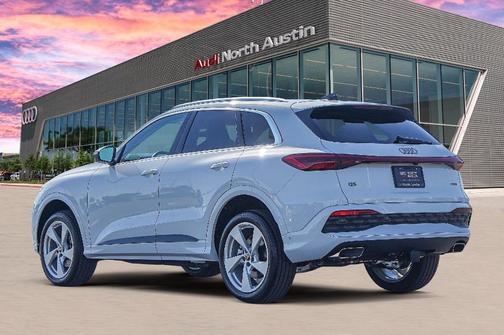 2025 Audi Q5 2.0T quattro Premium