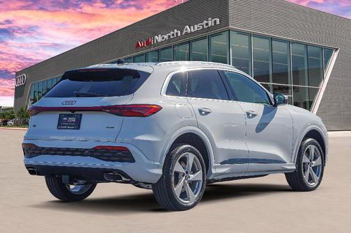 2025 Audi Q5 2.0T quattro Premium