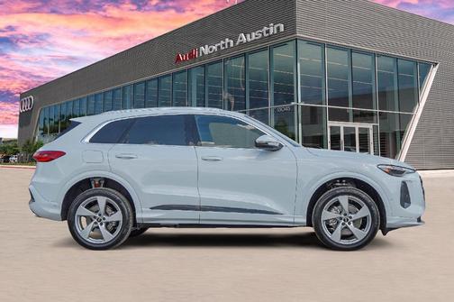 2025 Audi Q5 2.0T quattro Premium